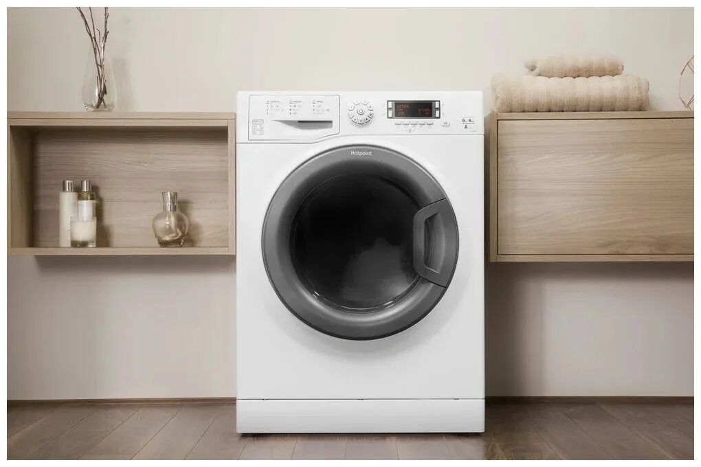 Hotpoint ariston 722. Стиральная машина Хотпоинт Аристон. Стиральная машина Hotpoint Ariston с сушкой. Машинка Хотпоинт Аристон с сушкой. Стиральная машинка Аристон Hotpoint.