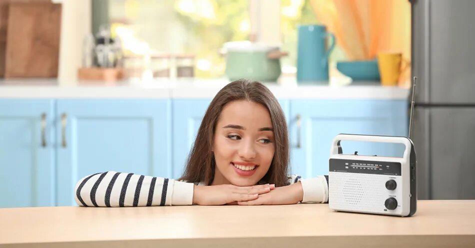 Listen to the radio use
