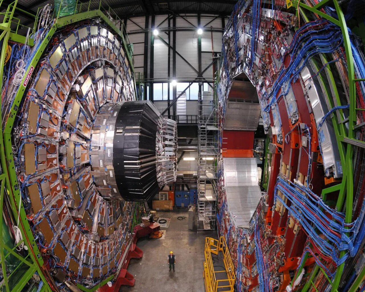 Адронный коллайдер для темной материи. Большой адронный коллайдер в женеве. Большой адронный коллайдер 2022. Большой адронный коллайдер с юмором. News now collider.