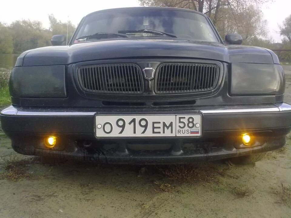 Лед фары на газ 3110. Газ 3110 черные фары. 3110 свет. 3110 свет. Диодные лампы газ 3110.
