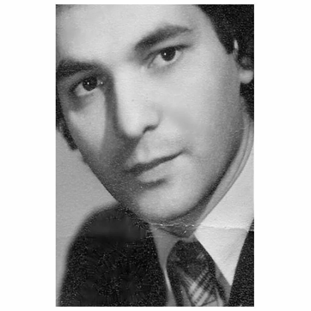 Азер гурбанов. Азер рустамович алиев. Азер курбанов актер биография. Азер курбанов — принц джафар. Азер курбанов википедия.