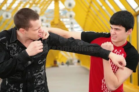 Зачинщик ссор драк