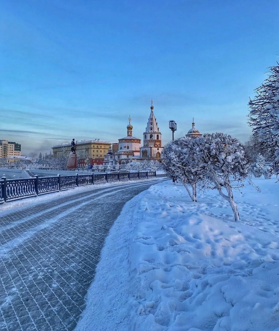Иркутск зимой. Иркутск морозный. Морозное утро. Иркутск это Сибирь