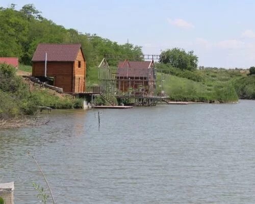 Рыбалка на пруду. Рыбалка на маныче. Рыболовные места. Платный пруд в ростове. Платные пруды в ростове на дону.