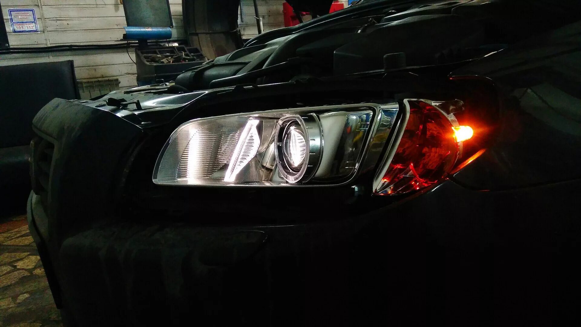 Фары Volvo s80 Full led. Volvo s40 диодная оптика. Volvo s80 черные маски фар. Фары Вольво s80 светодиодная.