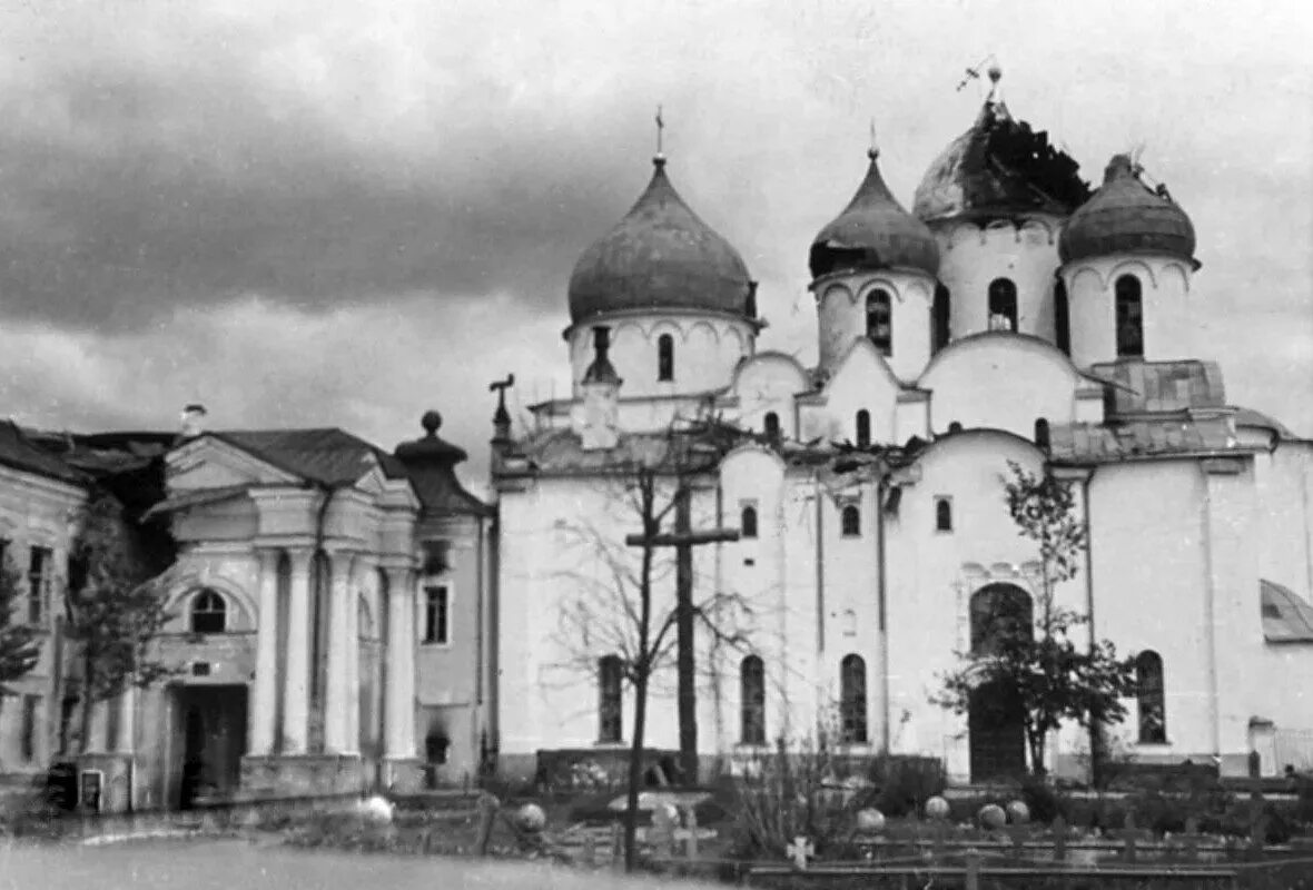 Освобождение великого новгорода 20 января. Флаг новгородской республики 1136. Новгородская революция. Новгородская революция. Новгородская революция.