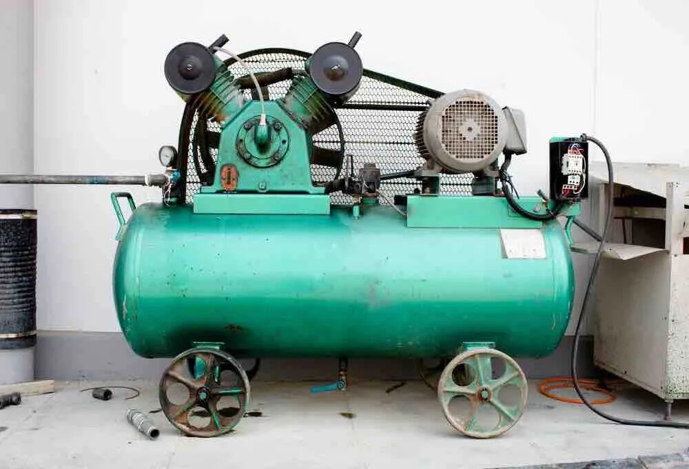 Компрессор ФВ-4. Компрессор 2фв-4 производительность. 2 Cylinder Air Compressor. Увеличить производительность компрессора. В цилиндре компрессора сжимают идеальный