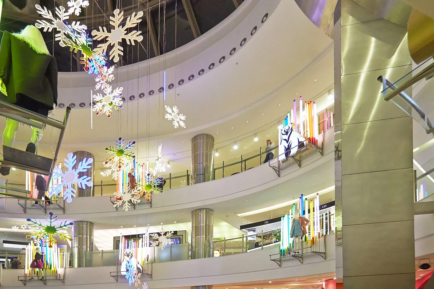 тц континент спб звездная. трц атриум москва. метро курская тц атриум. курский вокзал москва атриум. курская метро тц атриум кинотеатр.