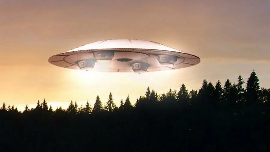Видео летающая. Нло ufo неопознанные летающие объекты. Американская летающая тарелка. Гигантское нло. Уфо нло.