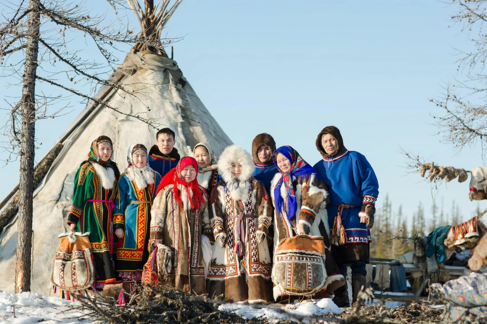 Ненцы Ханты манси. Общины коренных малочисленных народов РФ. Народы севера Ханты коренные малочисленные ХМАО. Коренные малочисленные народы севера ХМАО.