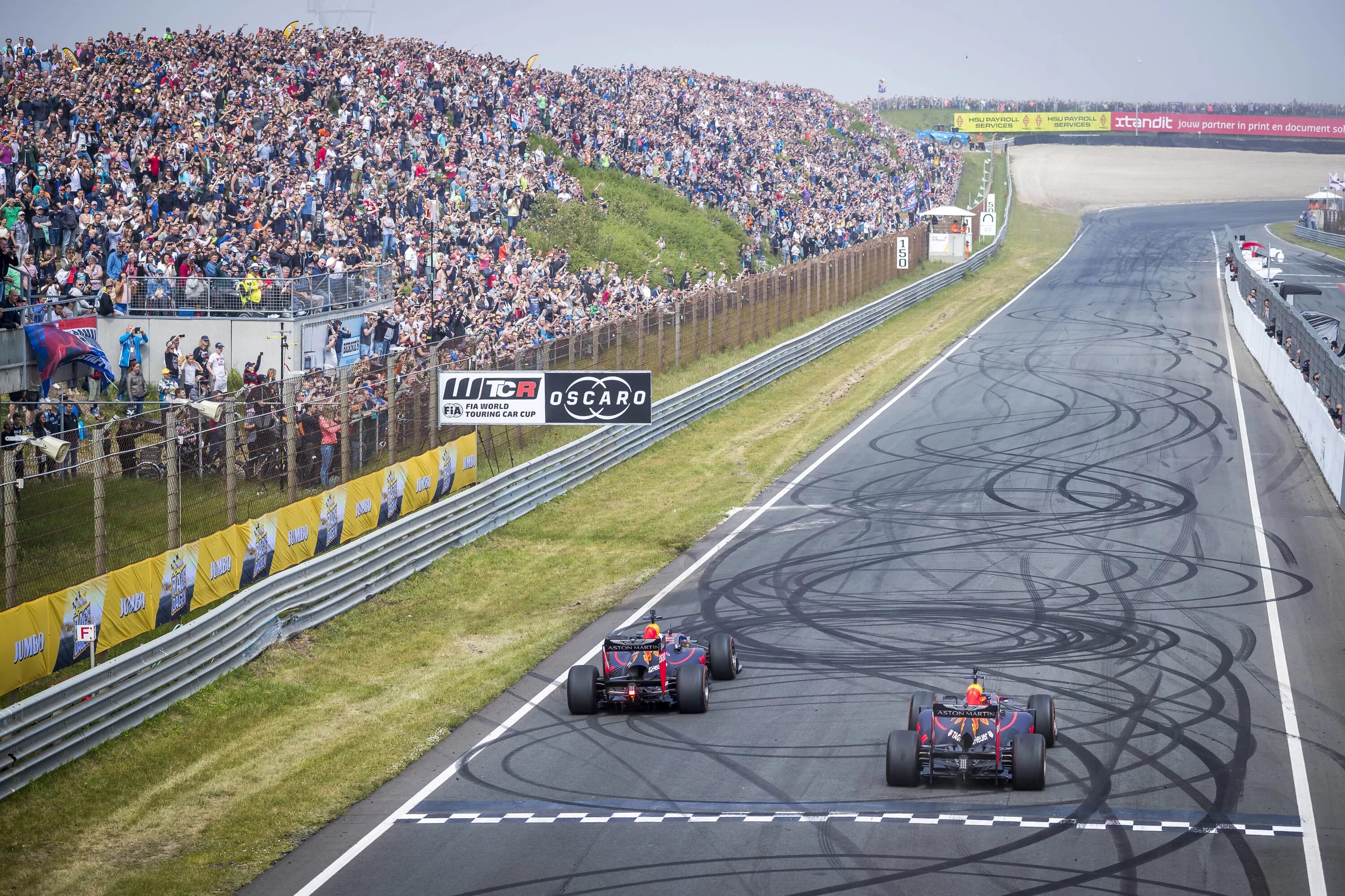 Во сколько сегодня гонка. Трасса Зандворт ф1. Зандворт трасса формула 1. Зандворт Нидерланды трасса. Ф1 Гран при США 2015 гонка.