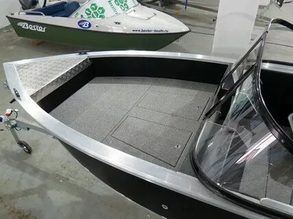 Лодка бестер