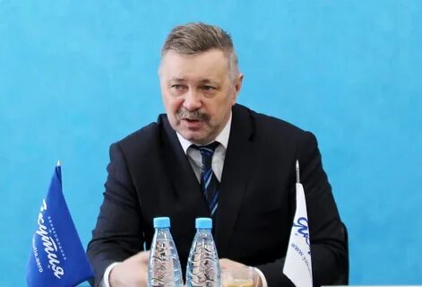 А к директор