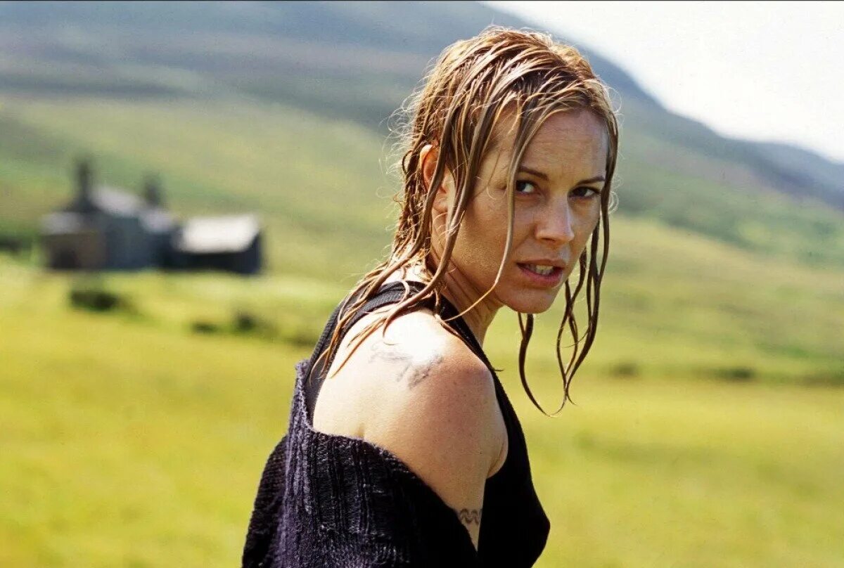 The dark фильм 2005. эбигейл стоун. фильм ужасов темные силы. софи стаки темные силы. темные силы (2005).