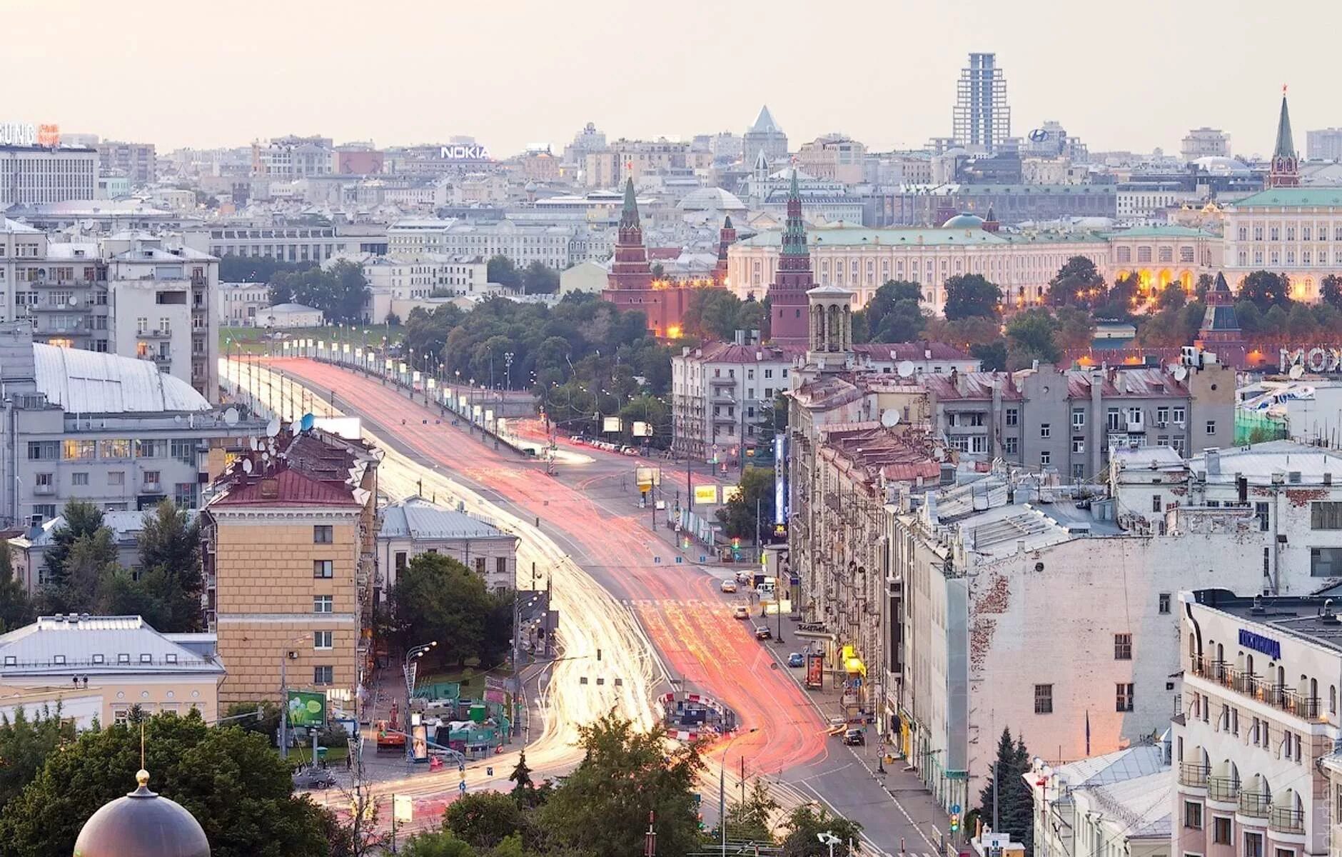 Виды Москвы. Москва центр города. Крыши Москвы. Вид с крыши Москва.