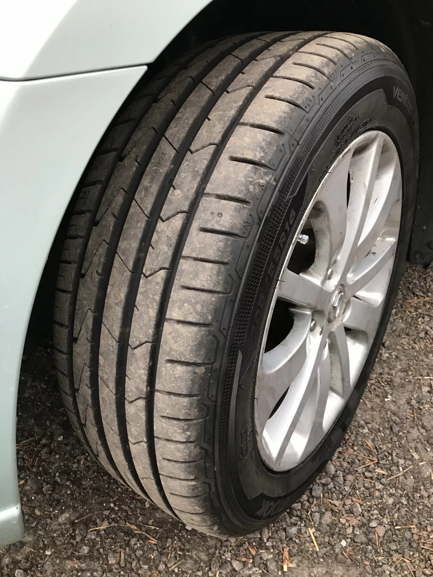 Купить резину ханкук 16. Hankook Ventus Prime 3. Hankook Ventus Prime 3 205/55 r16. Hankook 205/55 r16. Ханкук Вентус Прайм 3 195/50 r 16.