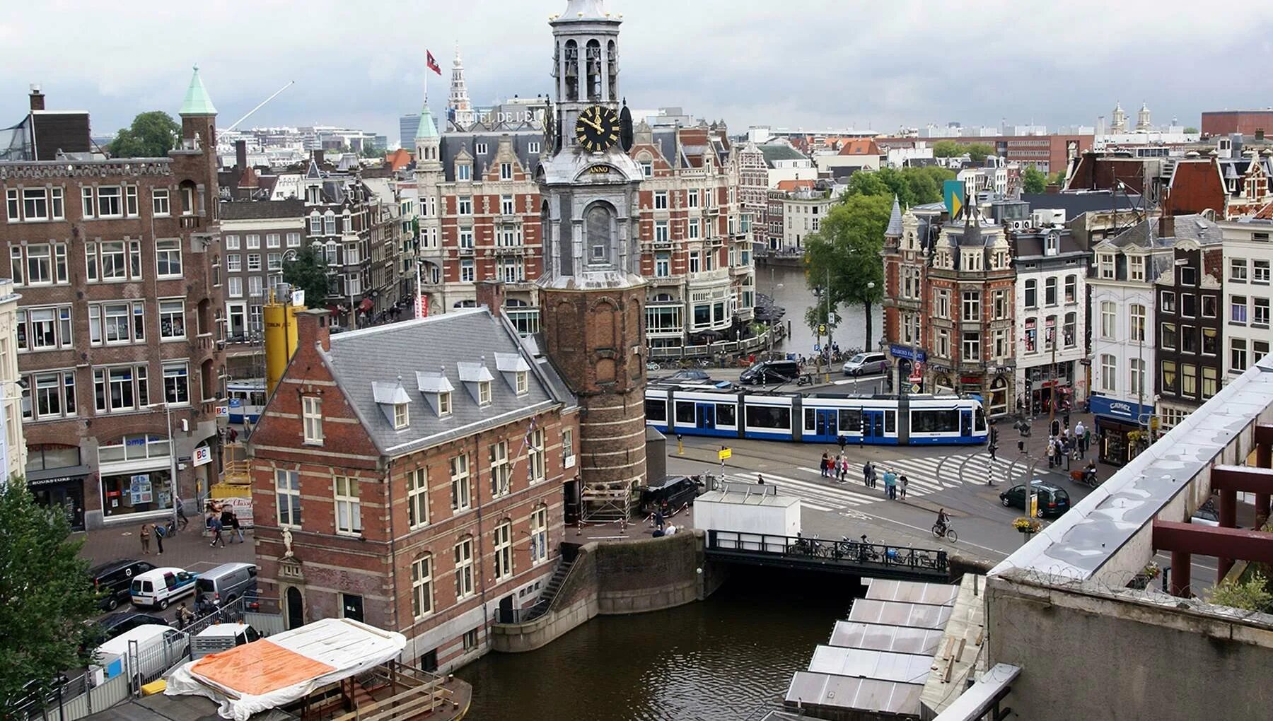 Амстердам время. Королевство Нидерланды Амстердам. Нидерланды столица Амстердам. Королевство Нидерланды Гаага. Амстердам Северная Голландия Нидерланды.