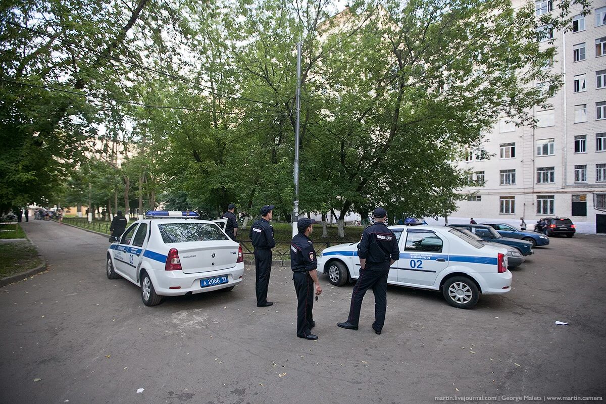 Двор полиции. Двор полиции