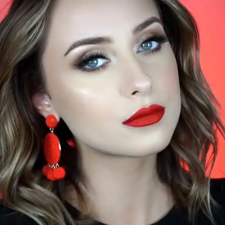 Макияж глаз под красное платье Instagrin Wedding hair and makeup, Bride makeup, Hair makeup