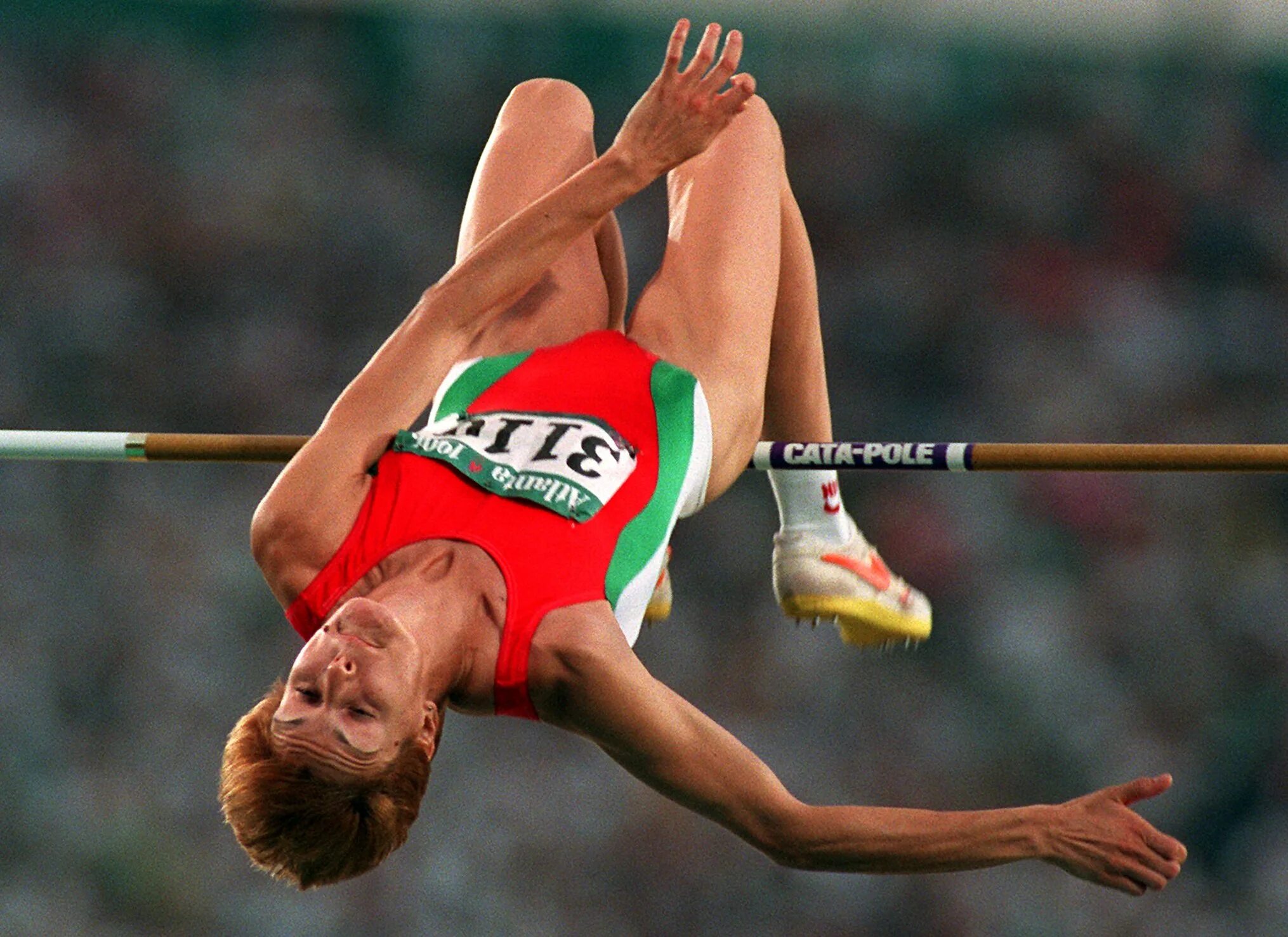 хавьер сотомайор. стефка костадинова болгарский легкоатлет. прыжки в высоту мужчины мировой. прыжки олимпийские игры. прыжки в высоту.