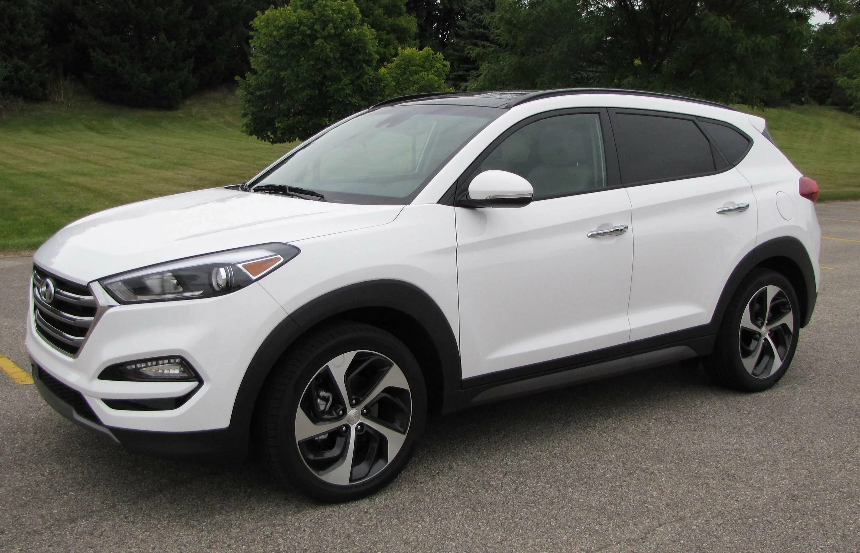 Хендай туссан 6. Хундай туксон 2016 белая. hyundai tucson белый. хендай туксон 2016 белый. hyundai tucson 2015 белый.