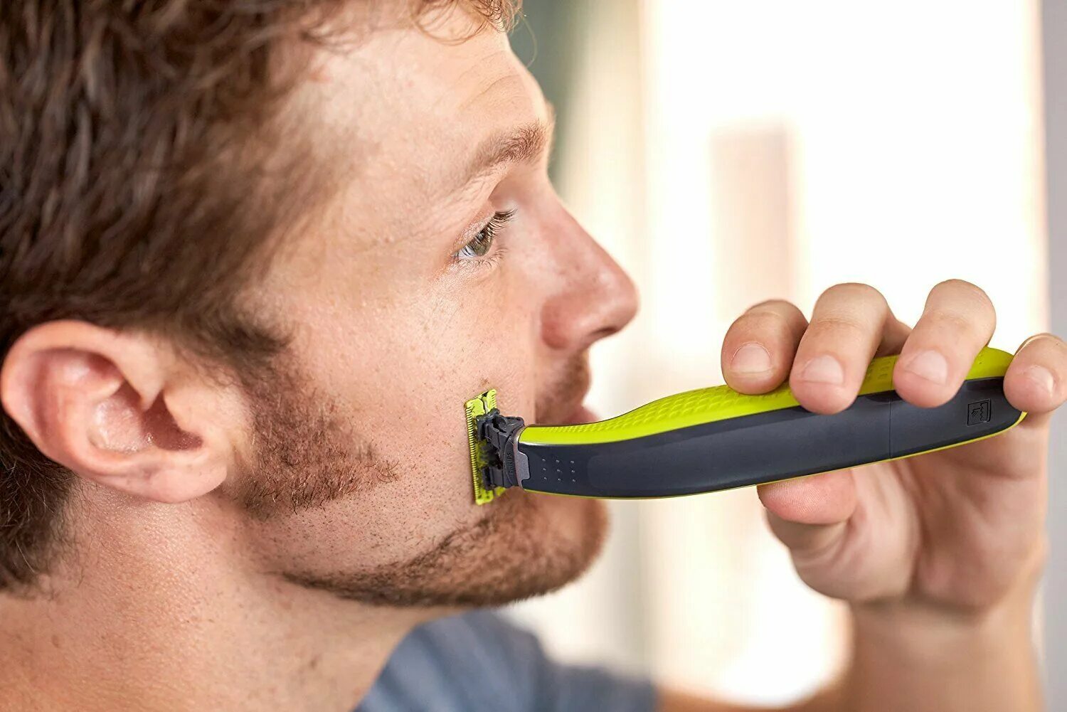 Триммер для бороды oneblade. Philips norelco oneblade. триммер philips one blade. philips oneblade qp210/50. philips one blade qp2520.