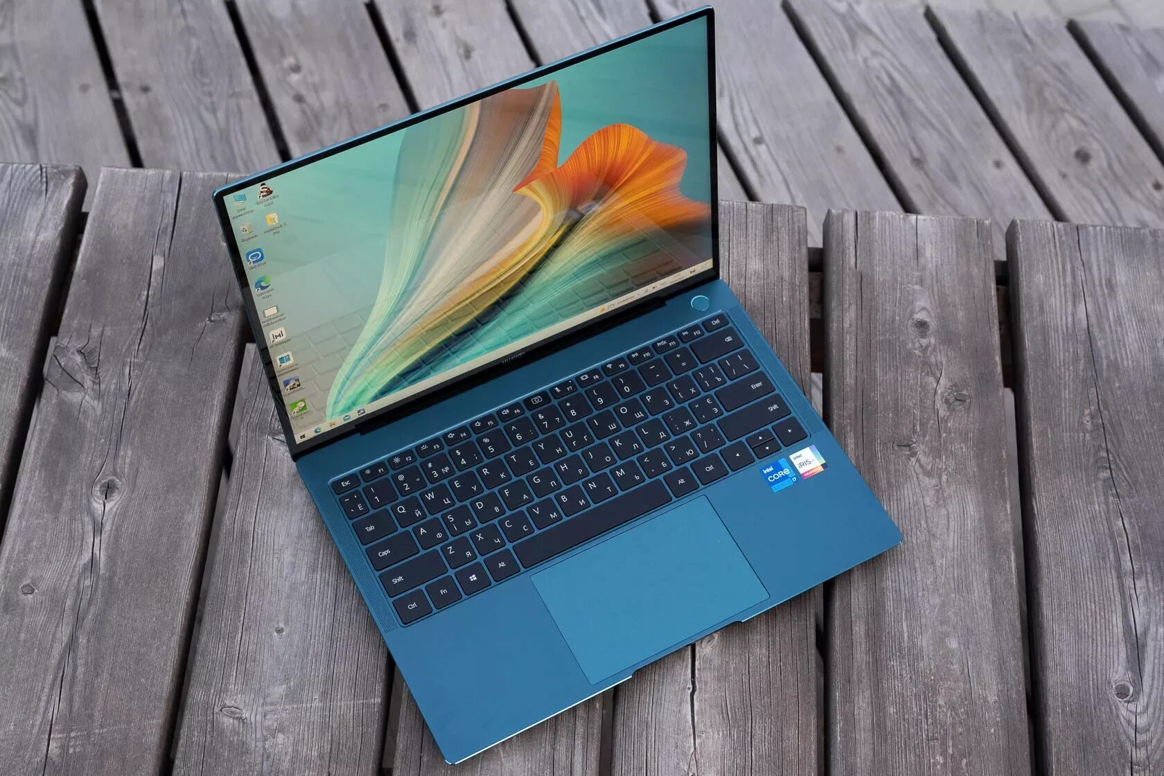 Matebook d 16 2023. Ноутбук Huawei MATEBOOK 2022. MATEBOOK X Pro 2021. Ноутбук Huawei MATEBOOK X Pro. Huawei MATEBOOK X 2021.