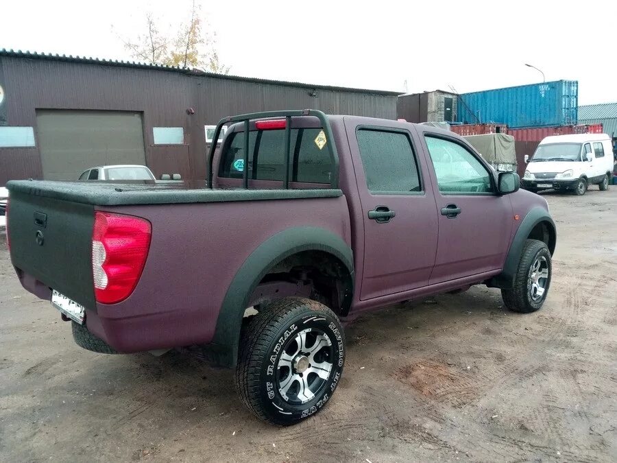 Z pro покрытие. Toyota hilux хаки. Z pro покрытие. Toyota tundra краска полимочевина. Volkswagen amarok хаки.