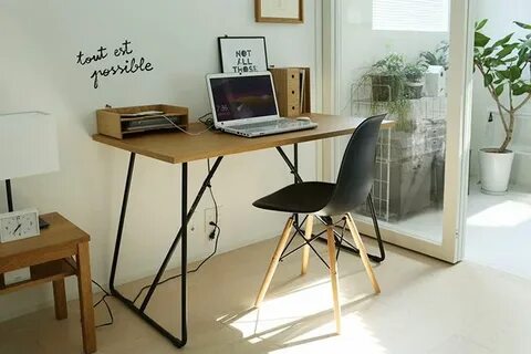 Door 2 desk
