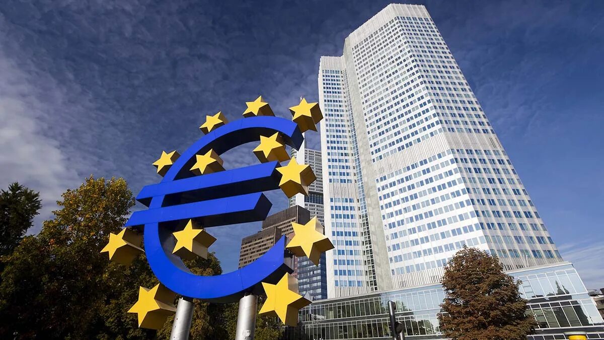 Европейский Центральный банк (ЕЦБ). Центральный банк Европы во Франкфурте. Дирекция ЕЦБ. Европейский Центральный банк (ЕЦБ) функции. Центральный европеец