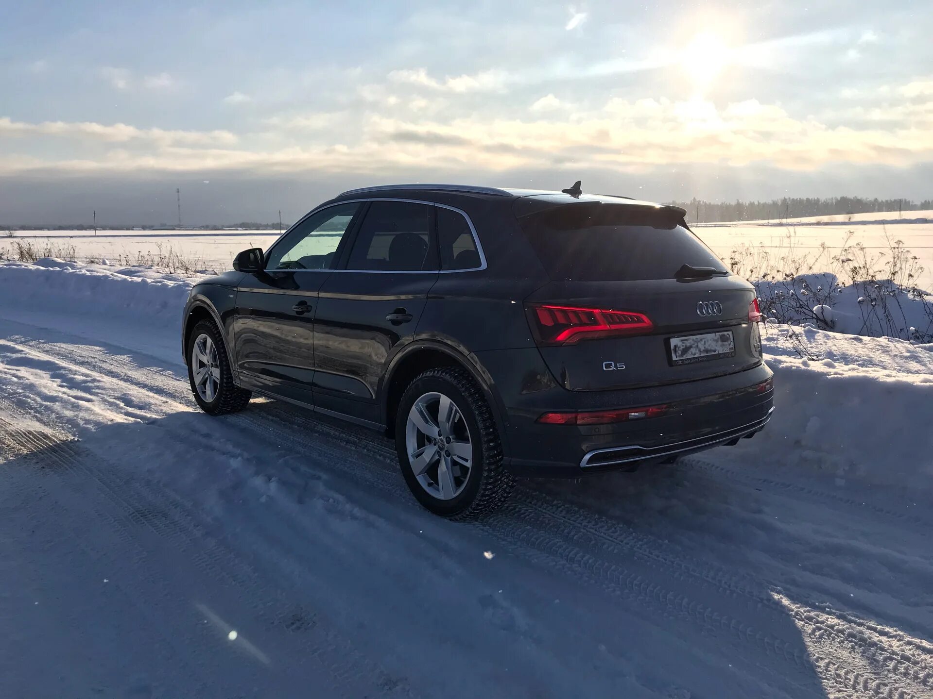 Шины ку 5 ауди. Audi q5 ii. ауди кю 5. ауди ку5 2. ауди ку5 2011.