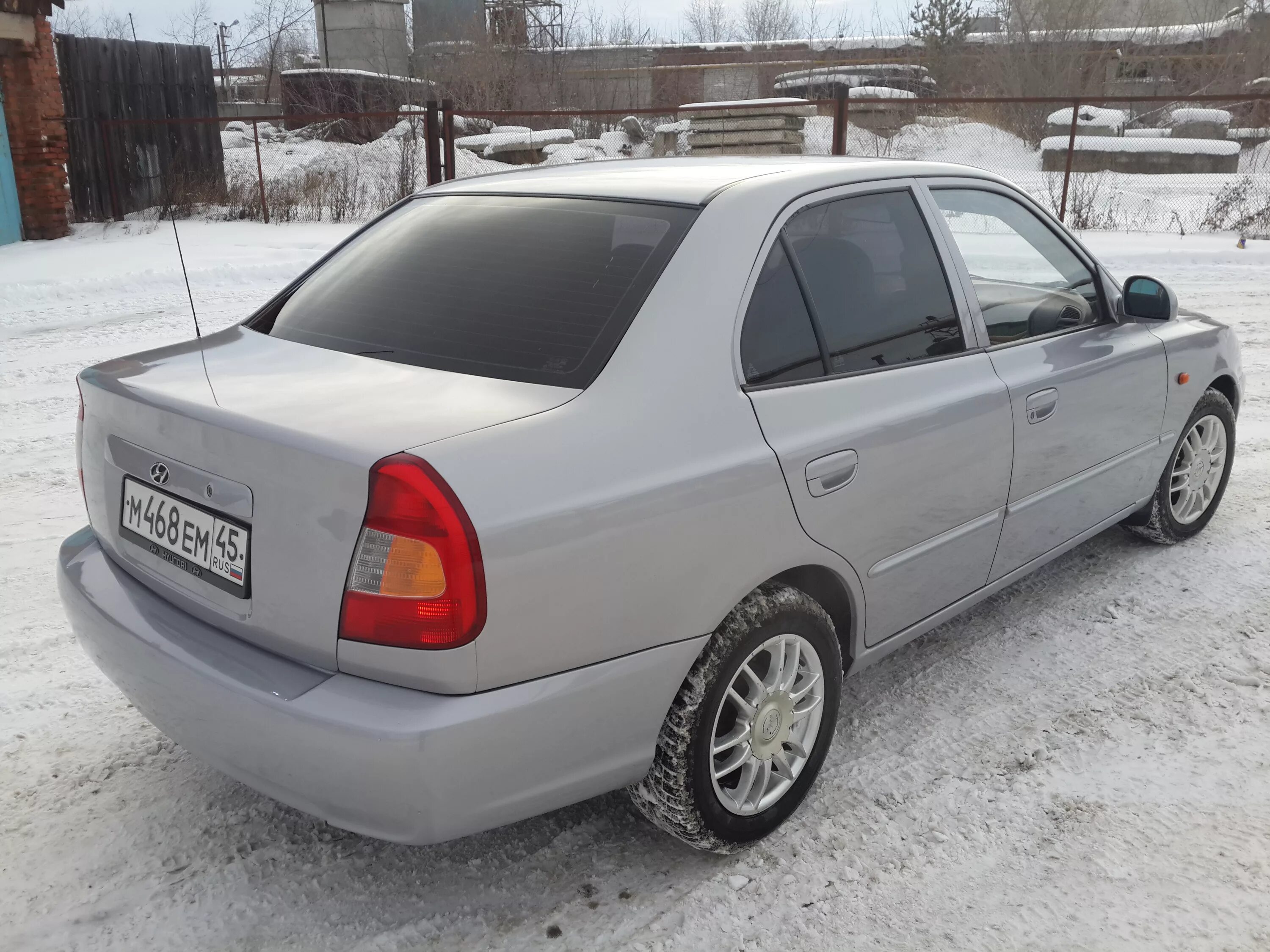 Hyundai Accent 2008. Хендай акцент 2008г. Hyundai Accent серебристый 2008. Хендай акцент 2007 серебристый.