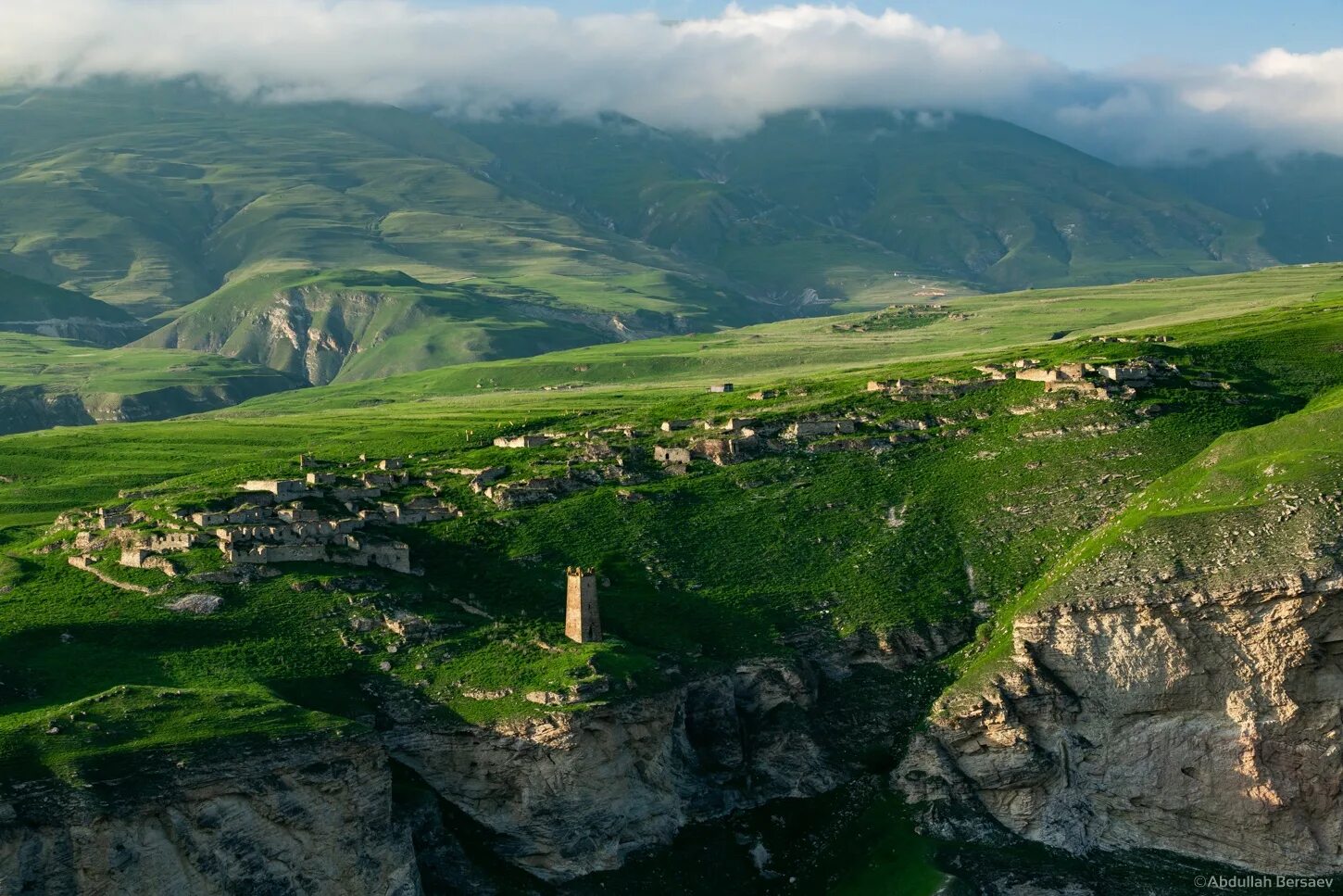 Чеченская республика грозный. Никарой чечня. Башенный комплекс меши. Столица чеченской республики город грозный окруж мир. Чечня 2021 грозный сити.