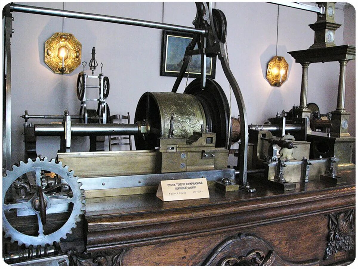 Первый токарь. Токарь фото черно белое. Токарный станок по металлу 19 века. Токарный станок императора максимилиана i 1518 г. Токарь.