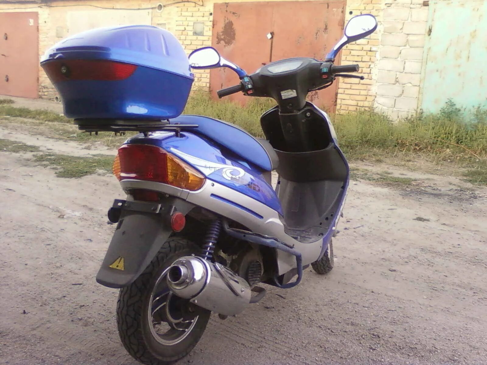 Мопед viper wind. Скутер viper 50. Скутер viper wind 80. Скутер вайпер винд 50 2 местный. Скутер viper wind 80.