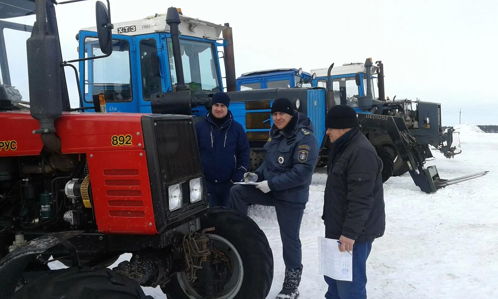 Техосмотр самоходной техники в гостехнадзоре. Прохождение техосмотра самоходных машин. Осаго техосмотр. Техосмотр самоходной техники в гостехнадзоре. Прохождение техосмотра самоходных машин.