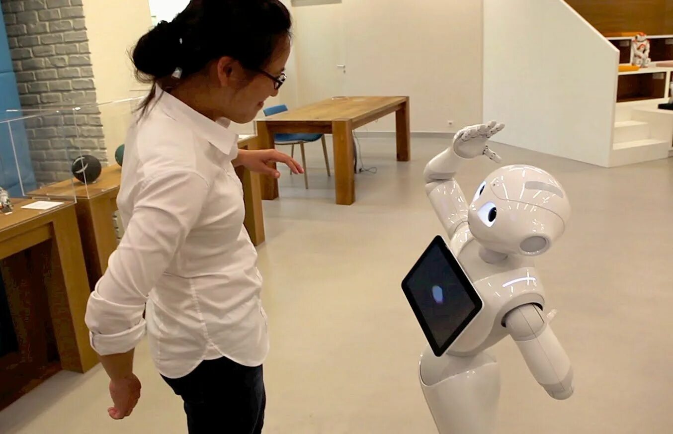 Включи новый робот. Человекоподобный робот Пеппер. Японские роботы. Робот андроид. Человекоподобные роботы в Японии.