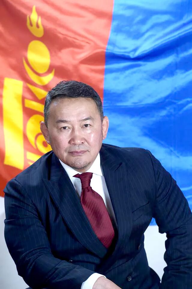 главы монгольских государств. президент монголии 2022. президент монголии. халтмаагийна баттулгу. премьер министр монголии 2021.