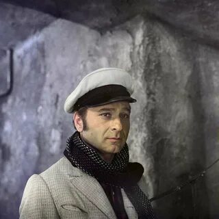 Актер декабре