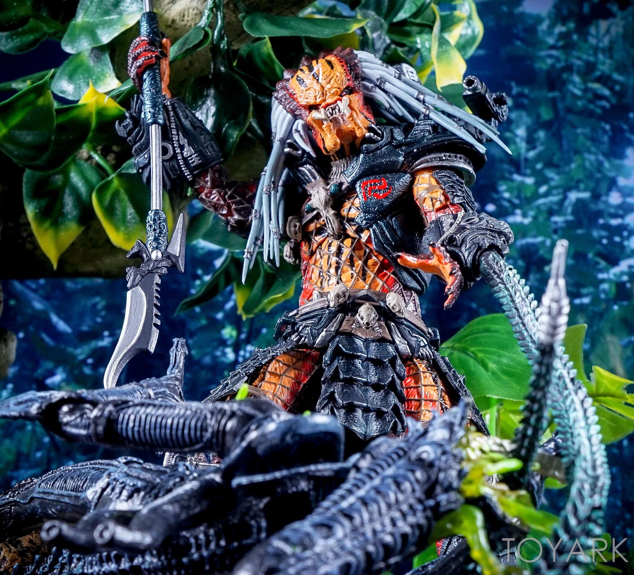 Читать хищный клан 2. Neca predator clan leader. predator lost clan. фигурки. хищников. лост. клана. яутжа хищник вожак.