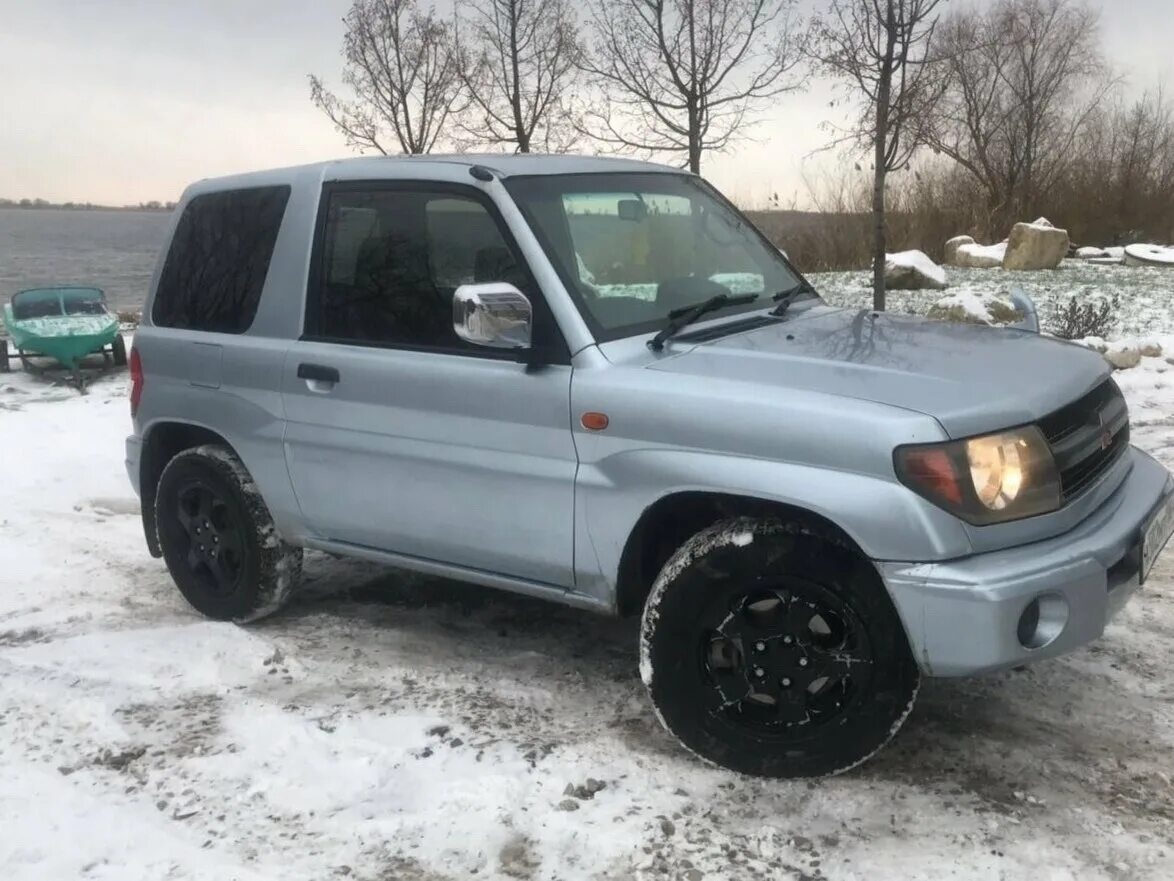 Паджеро пинин купить бу. Mitsubishi Pajero Pinin 1999. Mitsubishi Pajero Pinin 1998 1,8. Митсубиси Паджеро Пинин 1999 года. Mitsubishi Pajero Pinin 3 дверный.