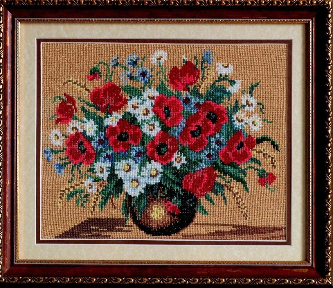 красивая вышивка. картина вышитая крестиком. вышивка бисером анютины глазки золотое руно.