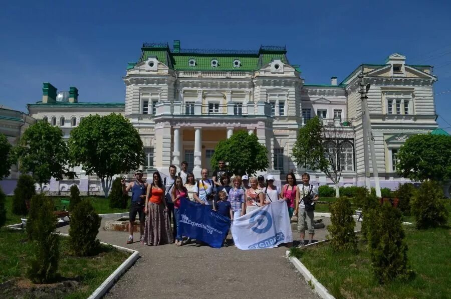 Строительный грабово. Кирпичная грабово пензенской. Усадьба в грабово. Усадьба устиновых грабово. Строительный грабово.