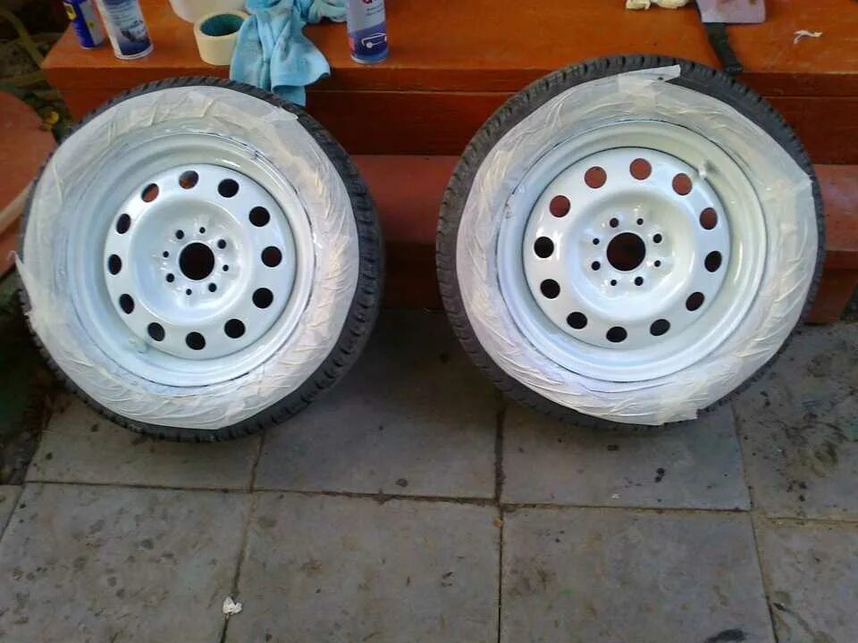 Размер шин 2110 r14. Ваз 2109 на штампах r13. разболтовка ваз 2114 r13 штампы. разболтовка ваз 2110 r14 дисков. разболтовка ваз 2110 r13.