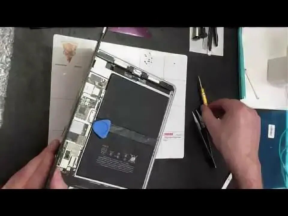 Как заменить аккумулятор на айпаде Разбор iPad правильная последовательность выполнения Новости Modmac