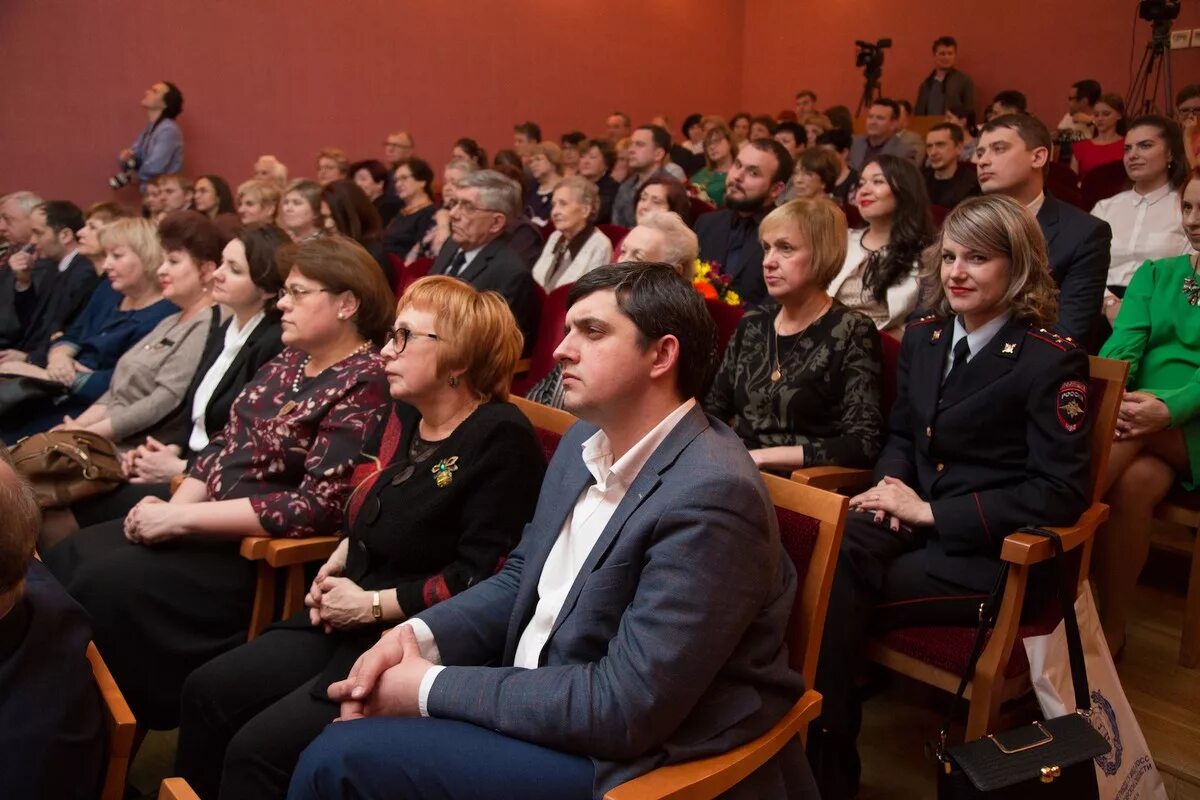 дом учителя екатеринбург.