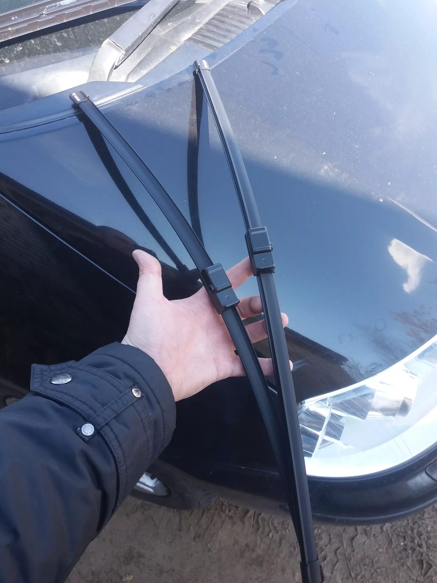 Жабо стеклоочистителей vw sharan 1999. Щетки стеклоочистителя для vw шаран i. Щетки стеклоочистителя для vw шаран 1996 г  под крючок. Шаран дворники. Шаран дворники.