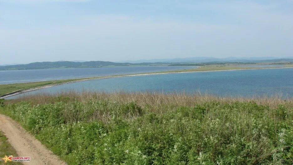 Прохладное надеждинский район приморский край. Раздольное Хасан Гвоздево. Озеро прохладное Приморский край. Раздольное Приморский , Хасан, Гвоздево. Дорога Раздольное Хасан Гвоздево.