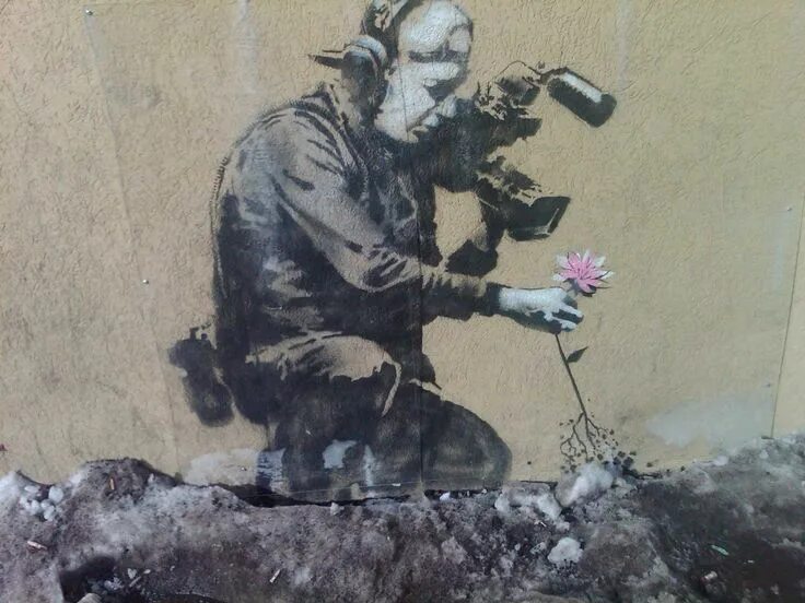 Бэнкси художник. Стрит-арт художник бэнкси. Сбежавший заключенный бэнкси. Бэнкси (banksy). Escape граффити.