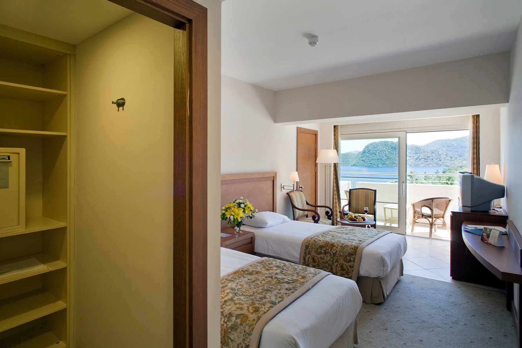 Superior room partial view